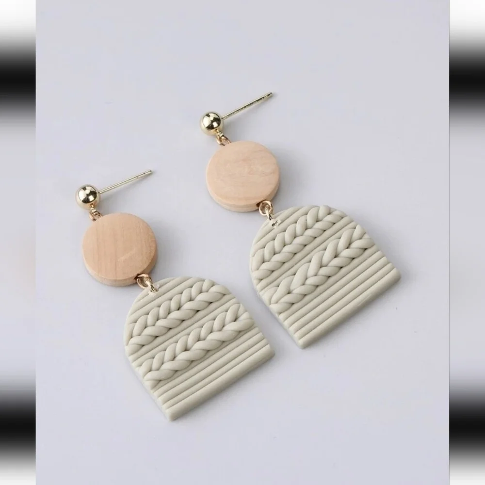 Boho green and‎ cream color Geometric drop medium size earrings